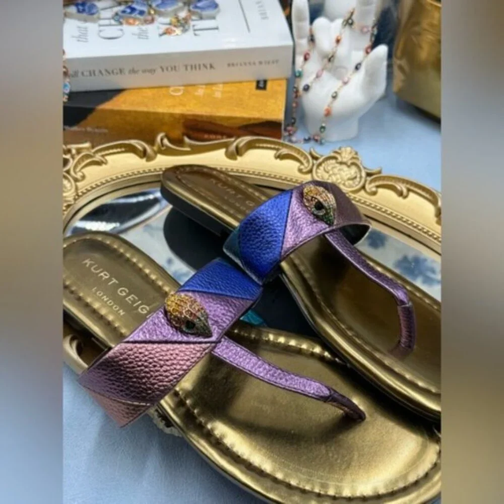 🆕 KURT GEIGER LONDON 🧿 NWOB Kensington T-Bar Sandal, Metallic Rainbow, Sz US 7 - Picture 9 of 13